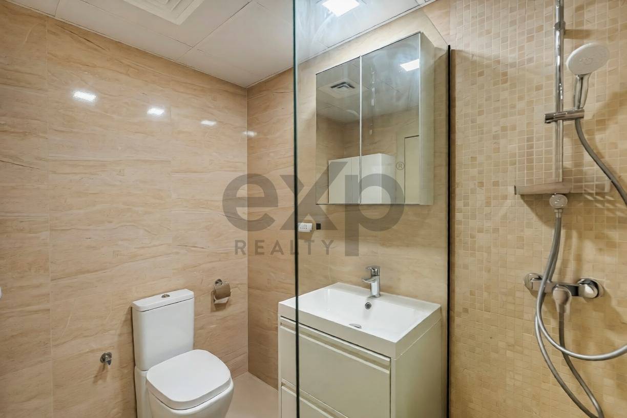 Apartment for sale in Dubai, Jumeirah Lake Towers (JLT), Dubai, 979 ft²