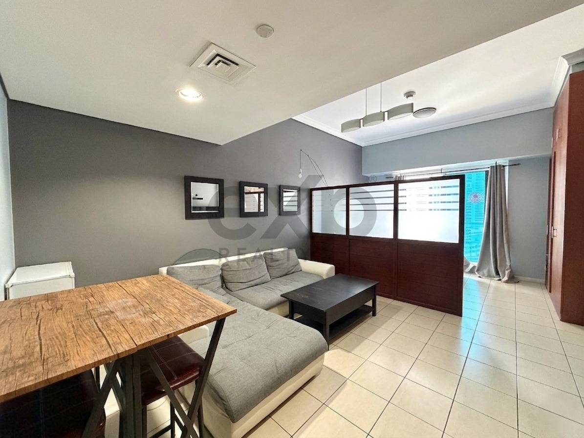 Apartment for sale in Dubai, Jumeirah Lake Towers (JLT), Dubai, 496 ft²