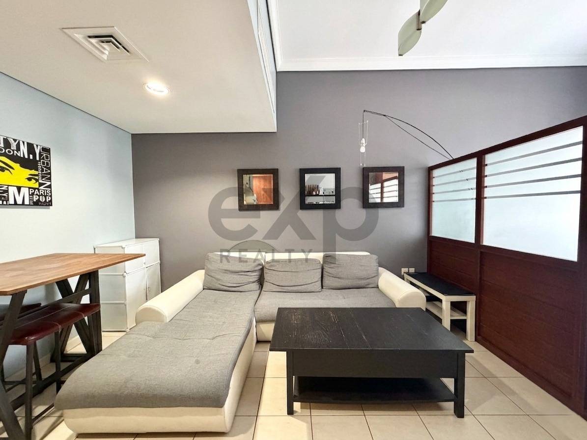 Apartment for sale in Dubai, Jumeirah Lake Towers (JLT), Dubai, 496 ft²