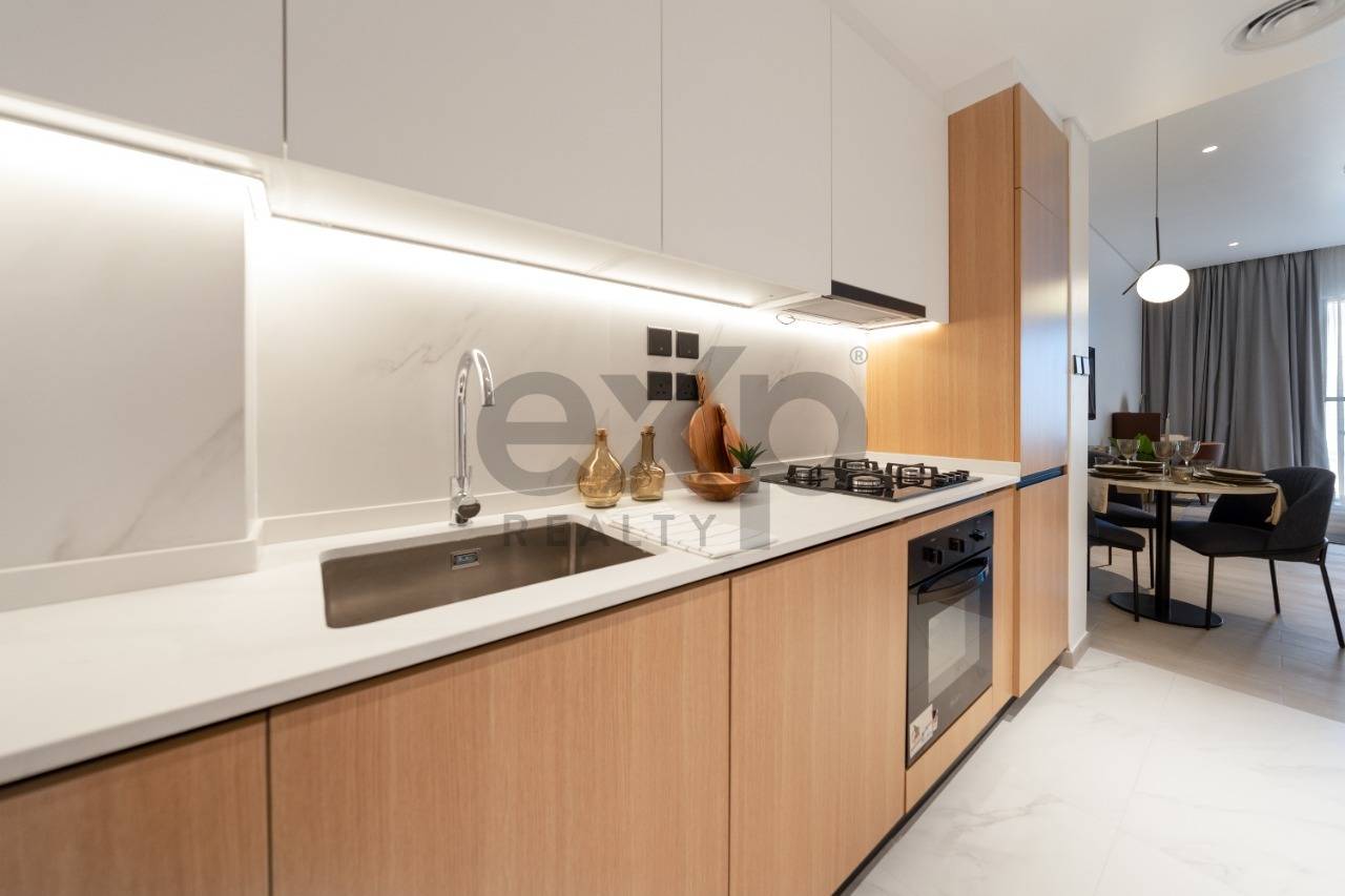 Apartment for sale in Dubai, Jumeirah Village Circle (JVC), Dubai, 452 ft²