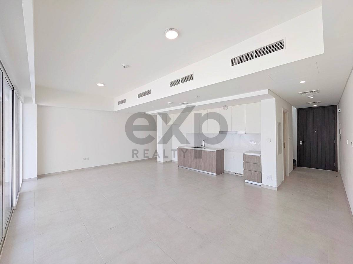 Townhouse for sale in Dubai, The Valley, Dubai, 1873 ft²