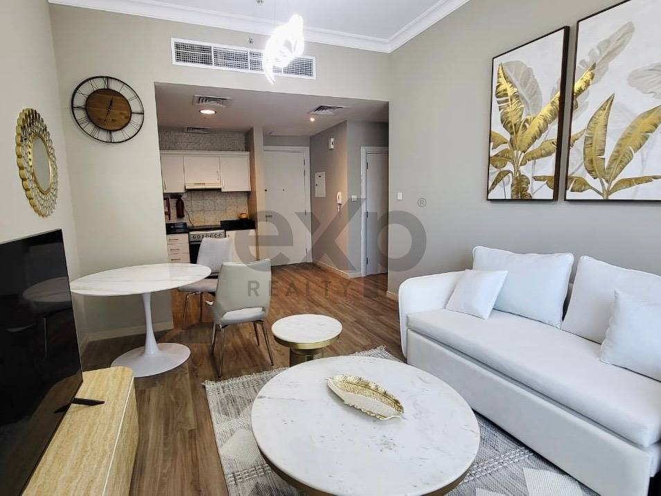 Apartment for rent in Dubai, Business Bay, Dubai, 633 ft²