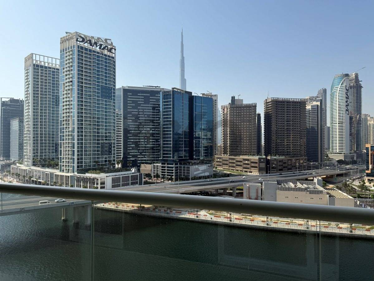 Apartment for rent in Dubai, Business Bay, Dubai, 614 ft²