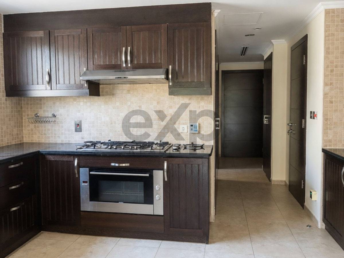 Villa for rent in Dubai, Jumeirah Park, Dubai, 7269 ft²