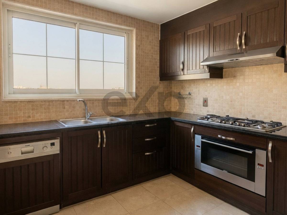 Villa for rent in Dubai, Jumeirah Park, Dubai, 7269 ft²