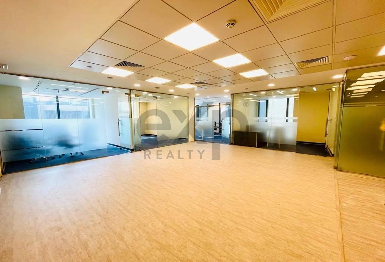 Office for rent in Dubai, Downtown Dubai, Dubai, 6364 ft²