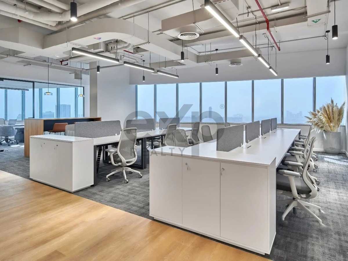 Office for rent in Dubai, Al Barsha, Dubai, 1570 ft²