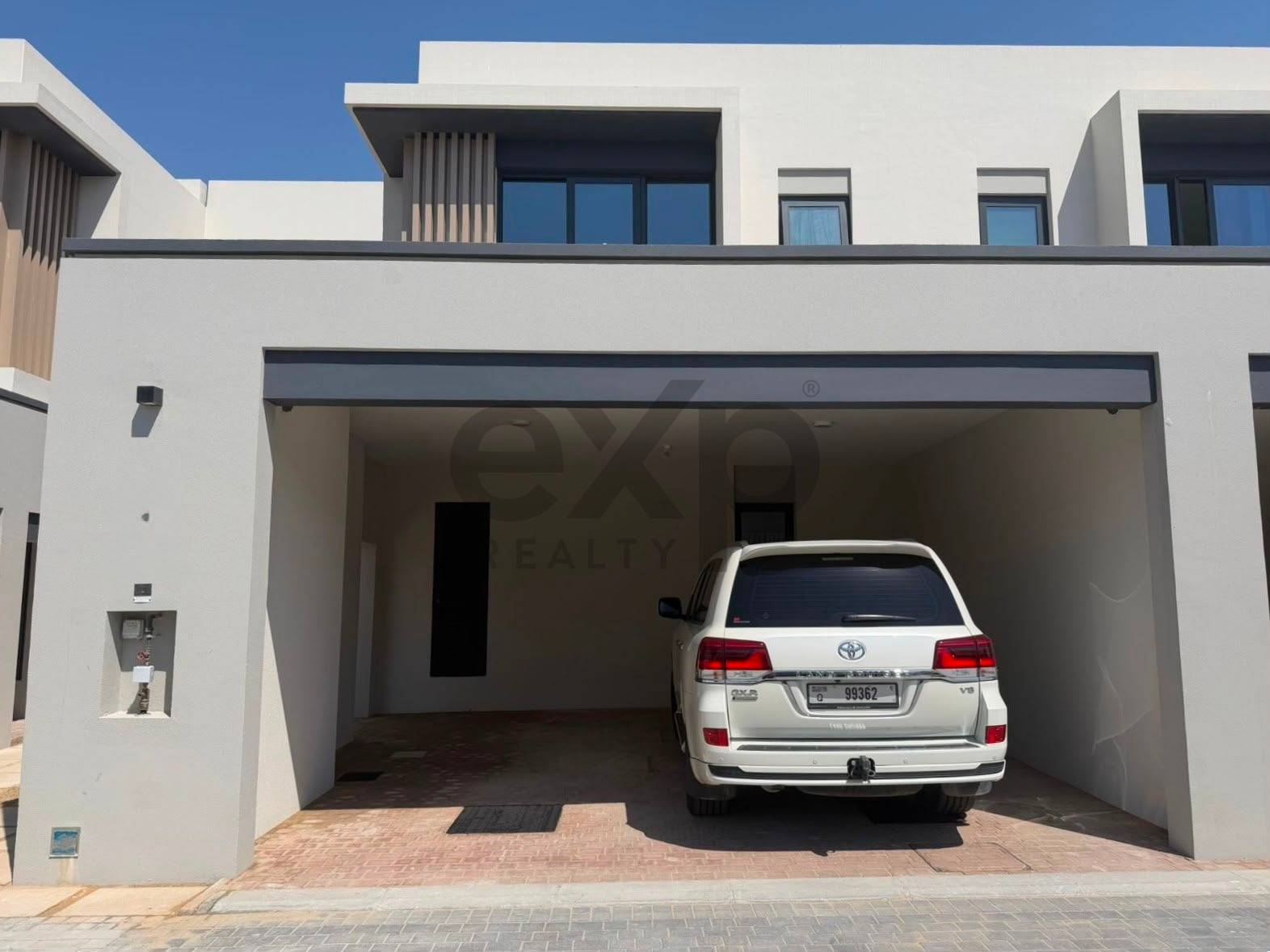 Townhouse for rent in Dubai, Jebel Ali, Dubai, 2562 ft²