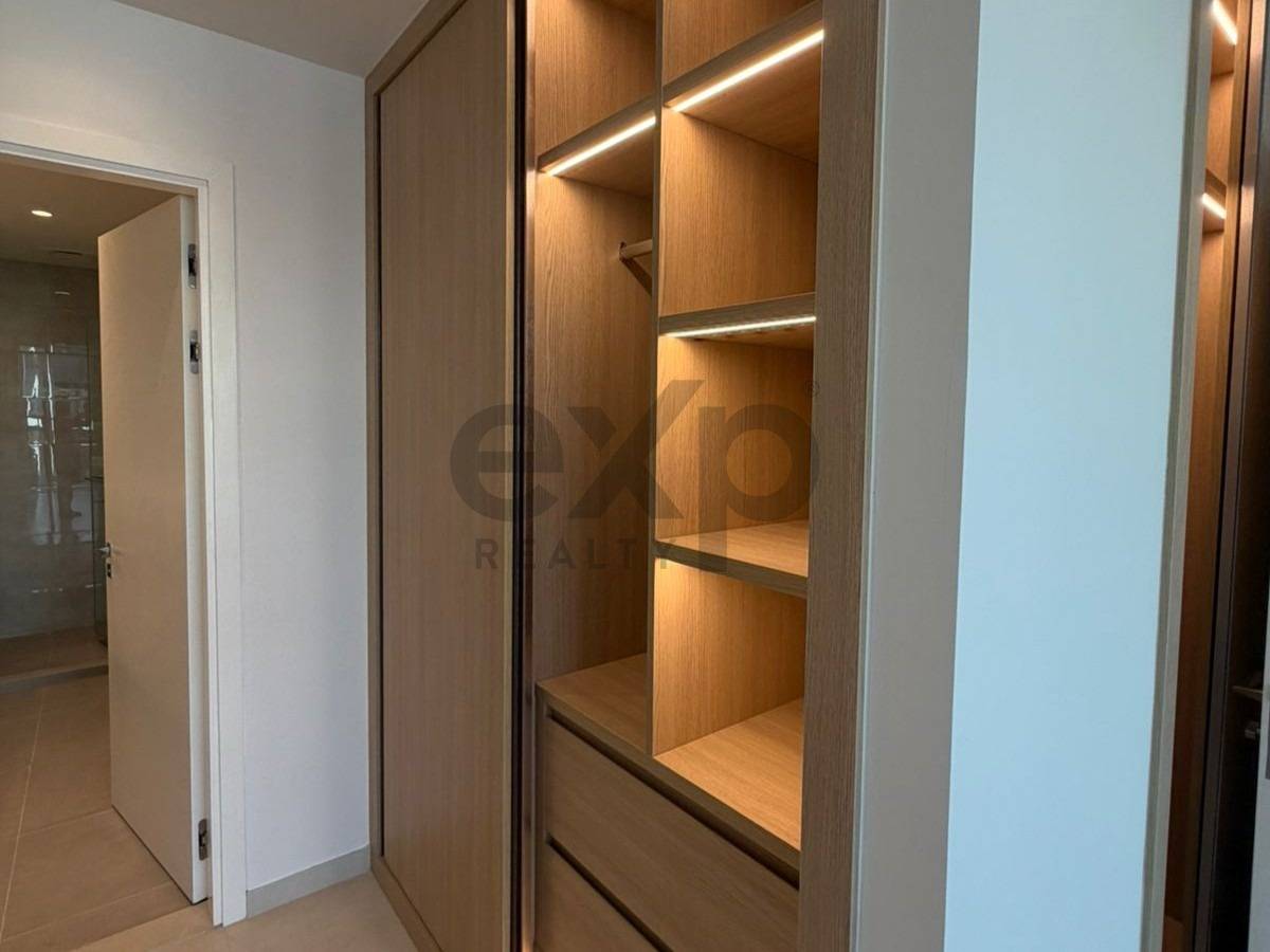 Townhouse for rent in Dubai, Jebel Ali, Dubai, 2562 ft²