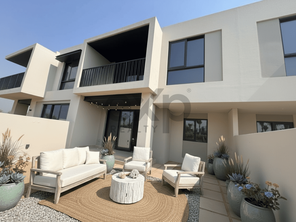 Marina Skyline View | Close to Amenities