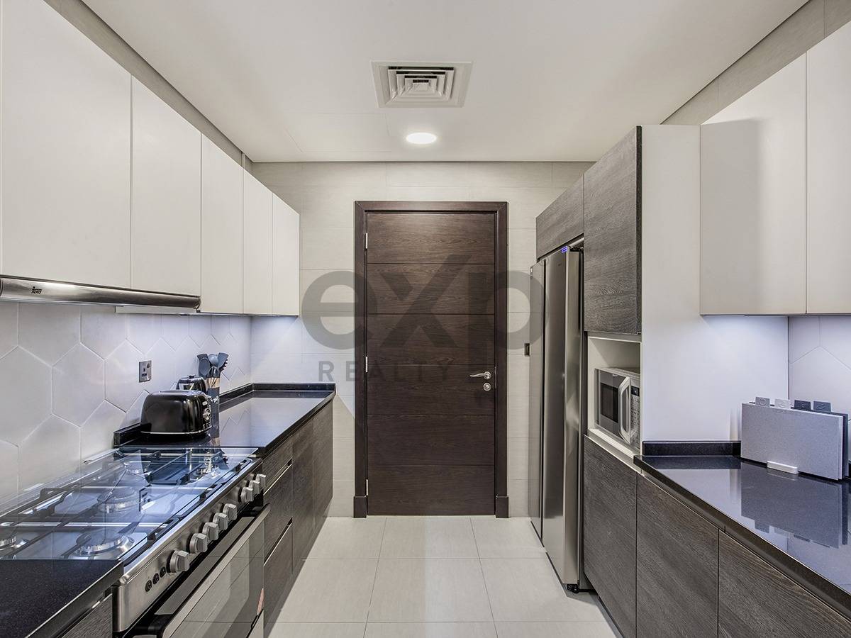 Apartment for rent in Dubai, Downtown Dubai, Dubai, 1068 ft²