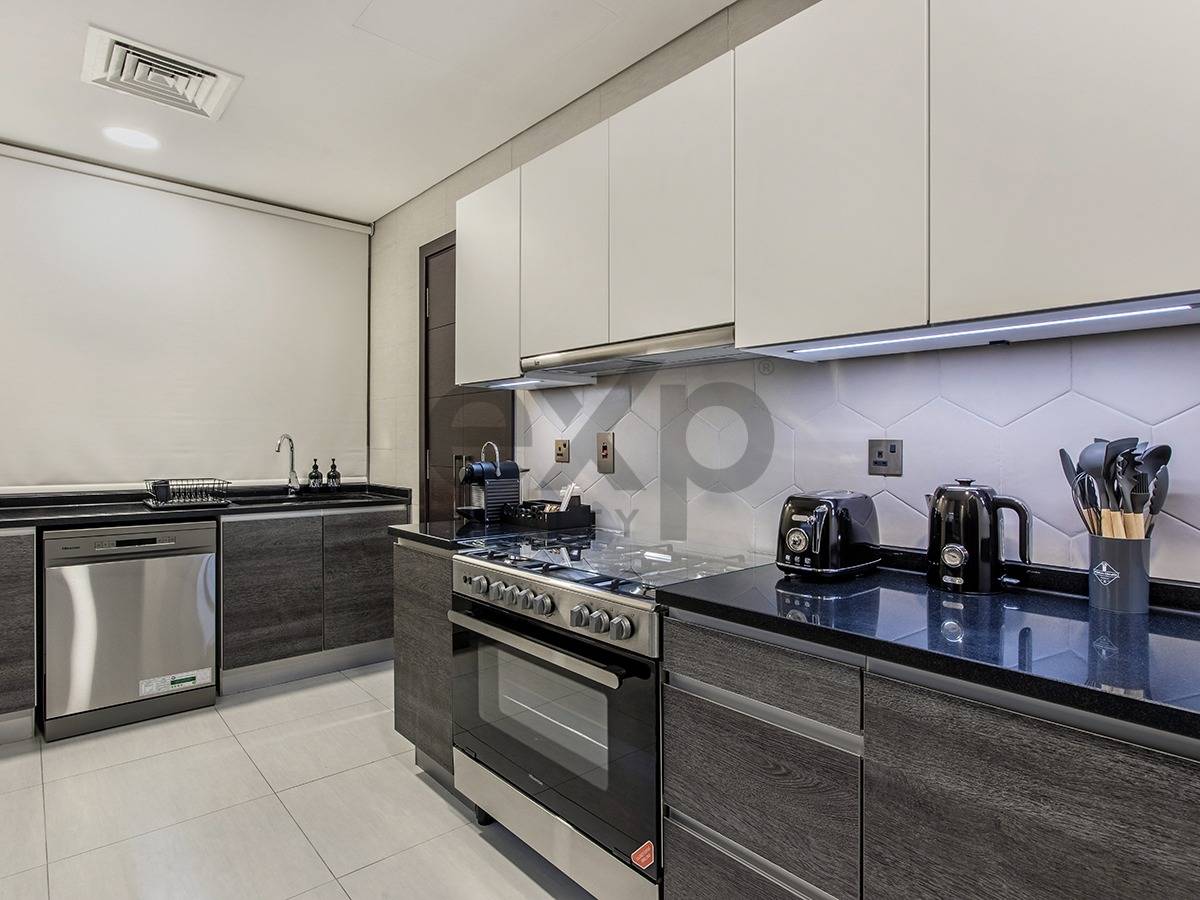 Apartment for rent in Dubai, Downtown Dubai, Dubai, 1068 ft²