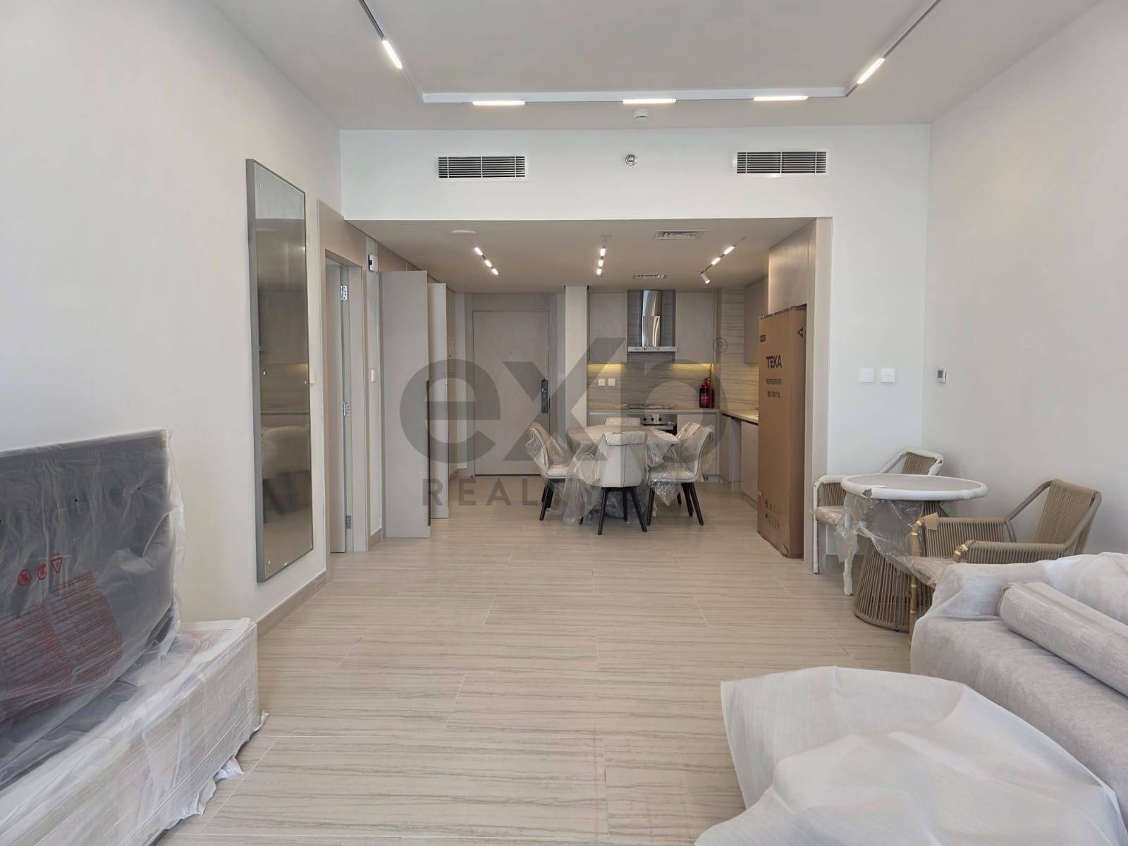 Apartment for rent in Dubai, City of Arabia, Dubai, 1077 ft²