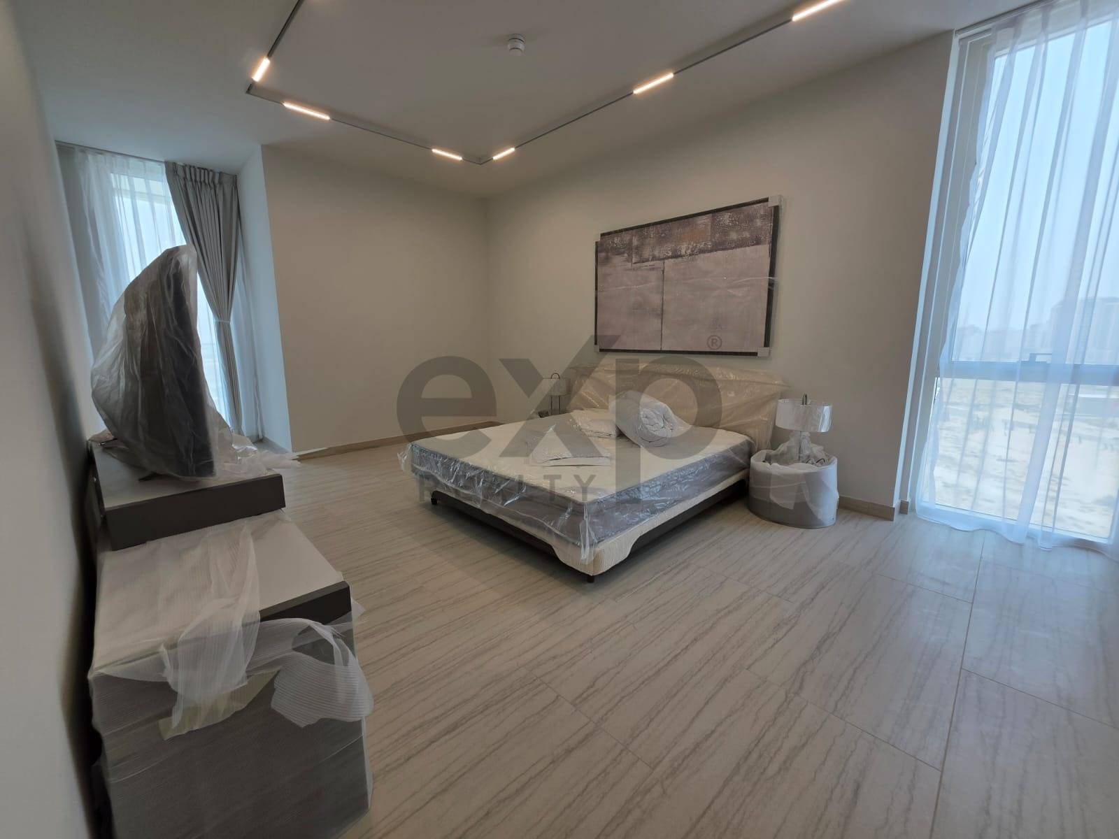 Apartment for rent in Dubai, City of Arabia, Dubai, 1077 ft²