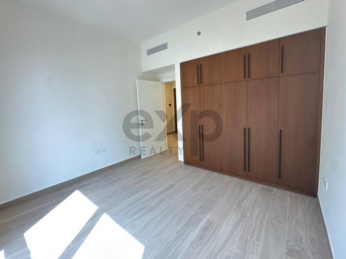 Apartment for rent in Dubai, Town Square, Dubai, 645 ft²