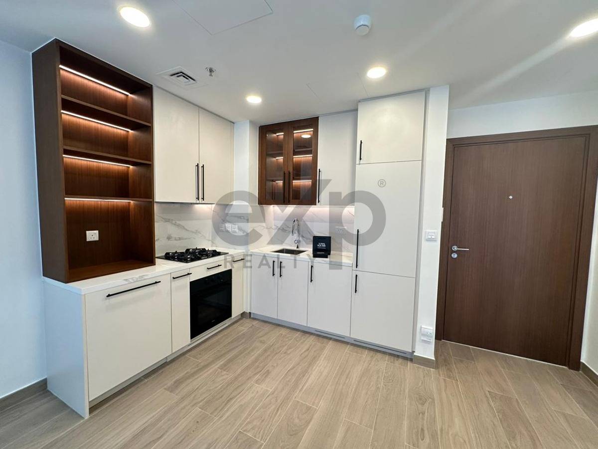 Apartment for rent in Dubai, Town Square, Dubai, 645 ft²