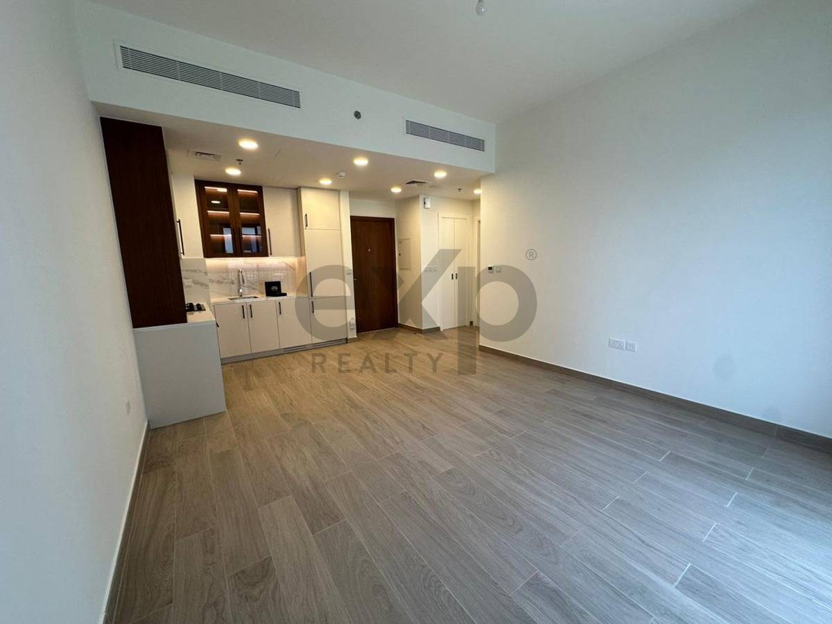 Apartment for rent in Dubai, Town Square, Dubai, 645 ft²