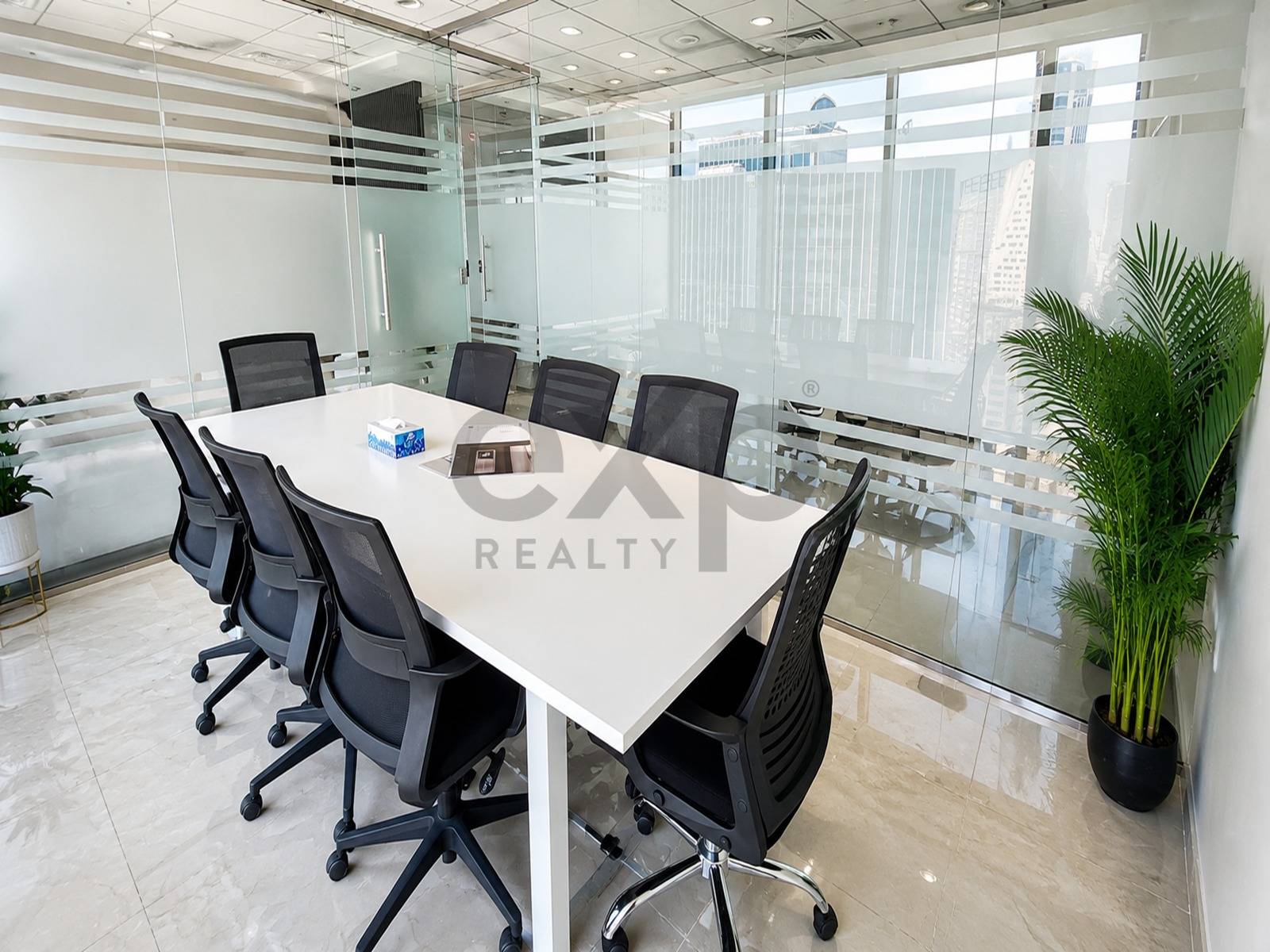 Office for rent in Dubai, Business Bay, Dubai, 660 ft²