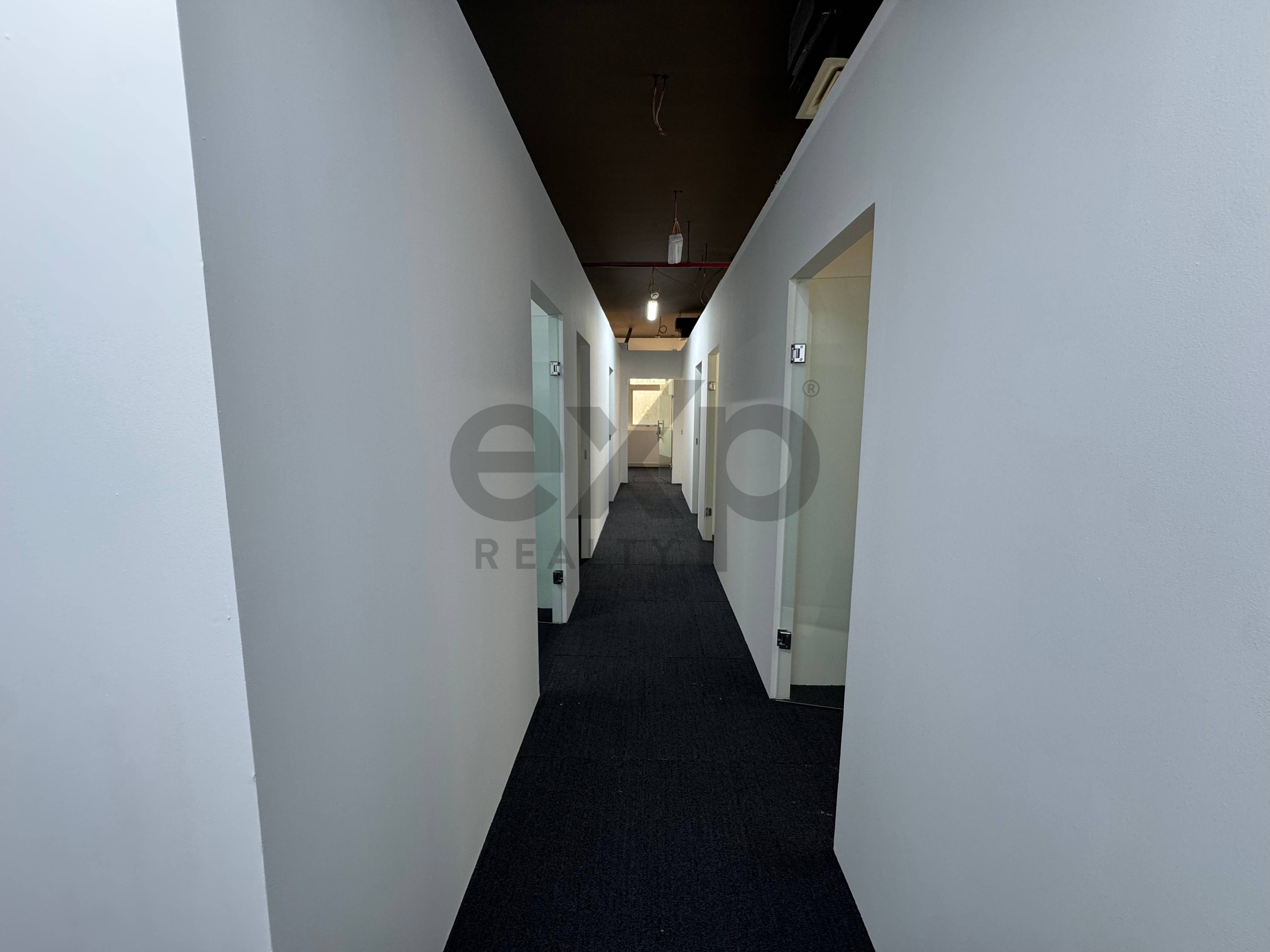 Office for rent in Dubai, Dubai Investment Park (DIP), Dubai, 1232 ft²