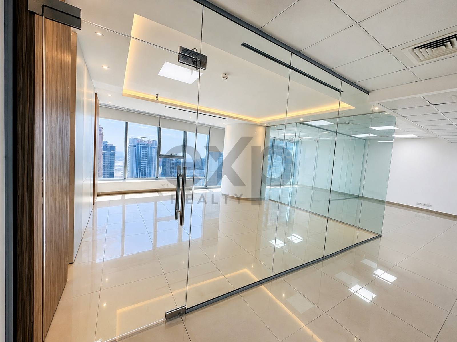 Office for rent in Dubai, Jumeirah Lake Towers (JLT), Dubai, 1151 ft²
