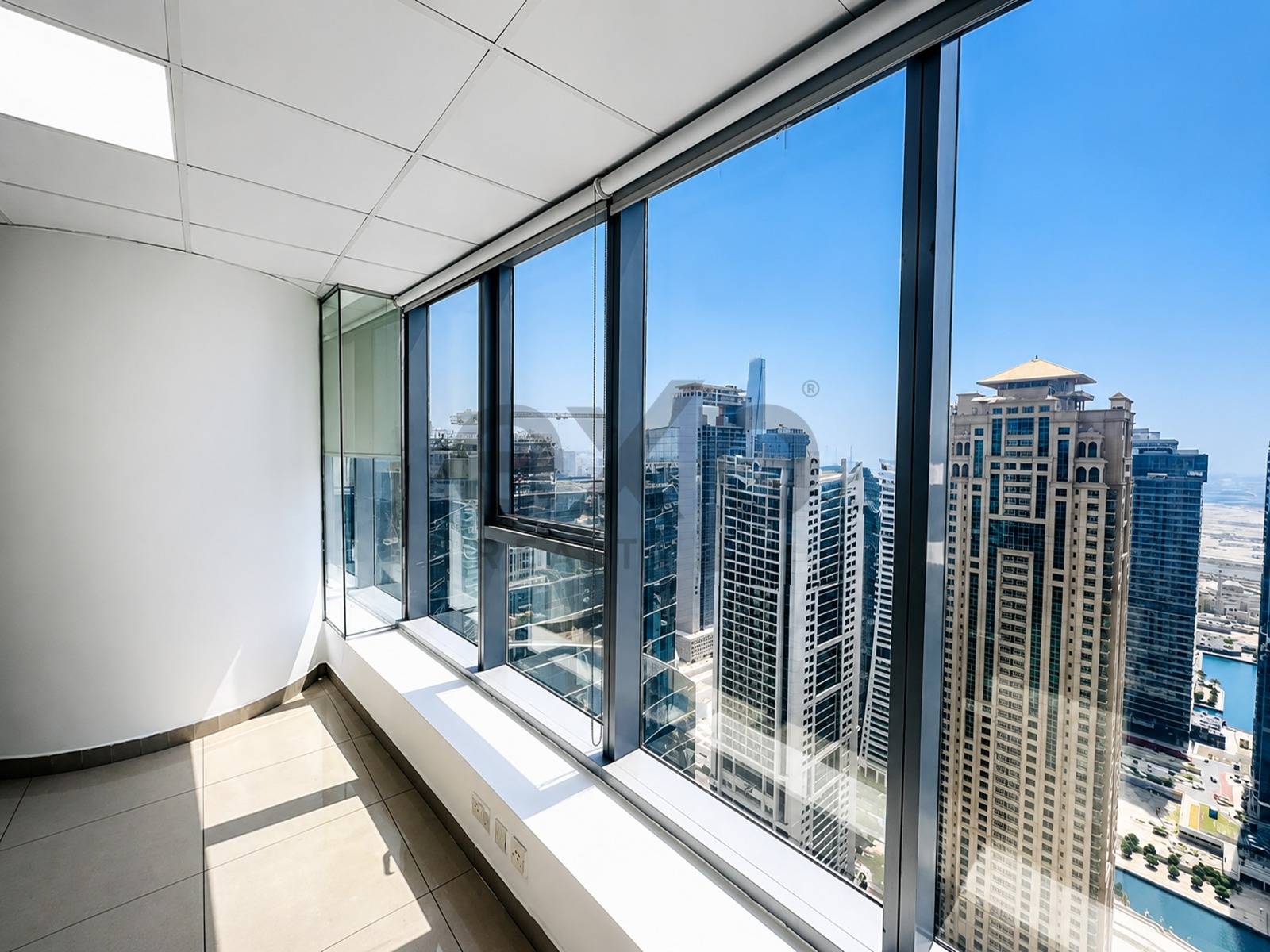 Office for rent in Dubai, Jumeirah Lake Towers (JLT), Dubai, 1151 ft²