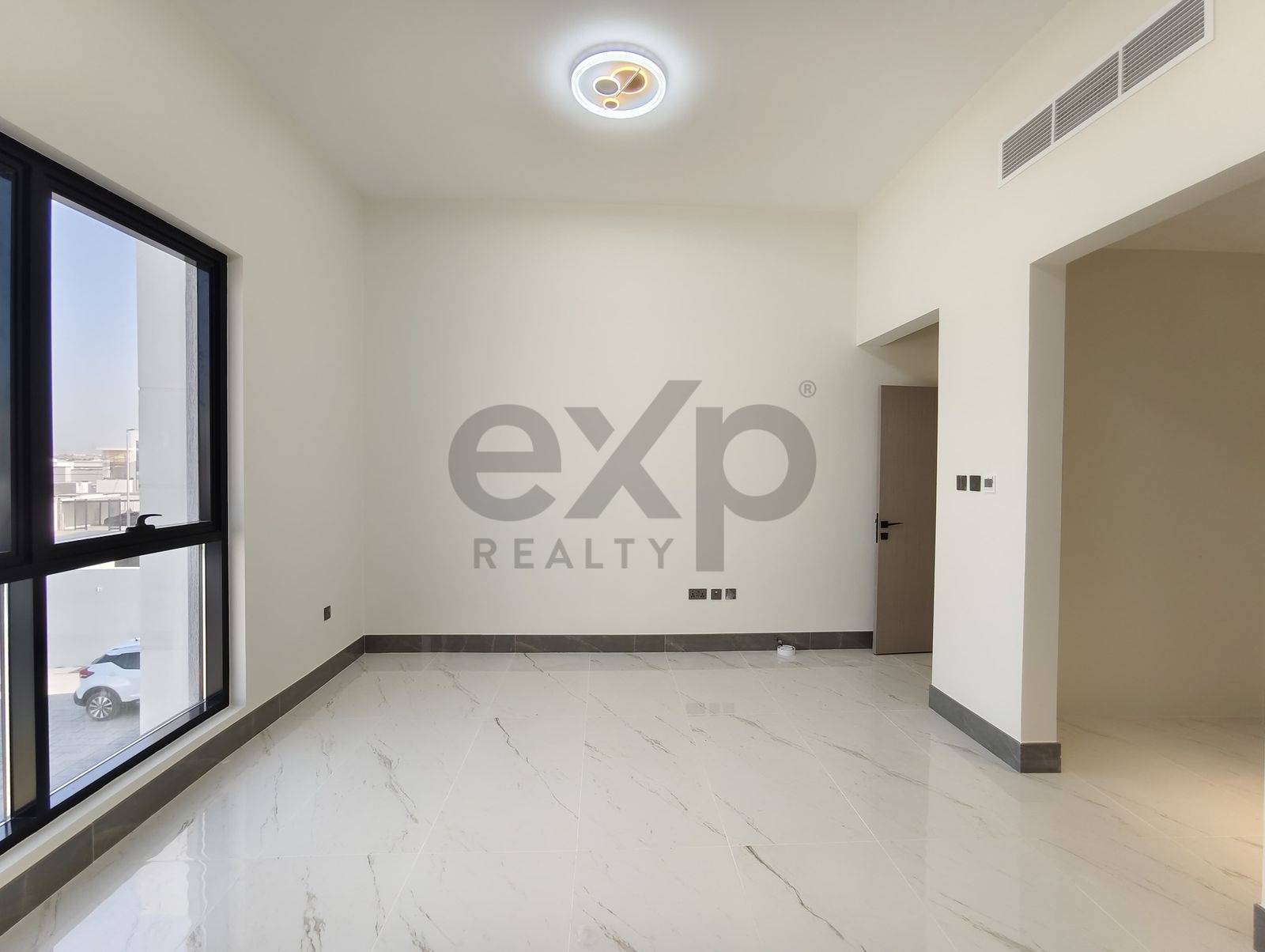 Villa for rent in Dubai, Al Khawaneej, Dubai, 10912 ft²