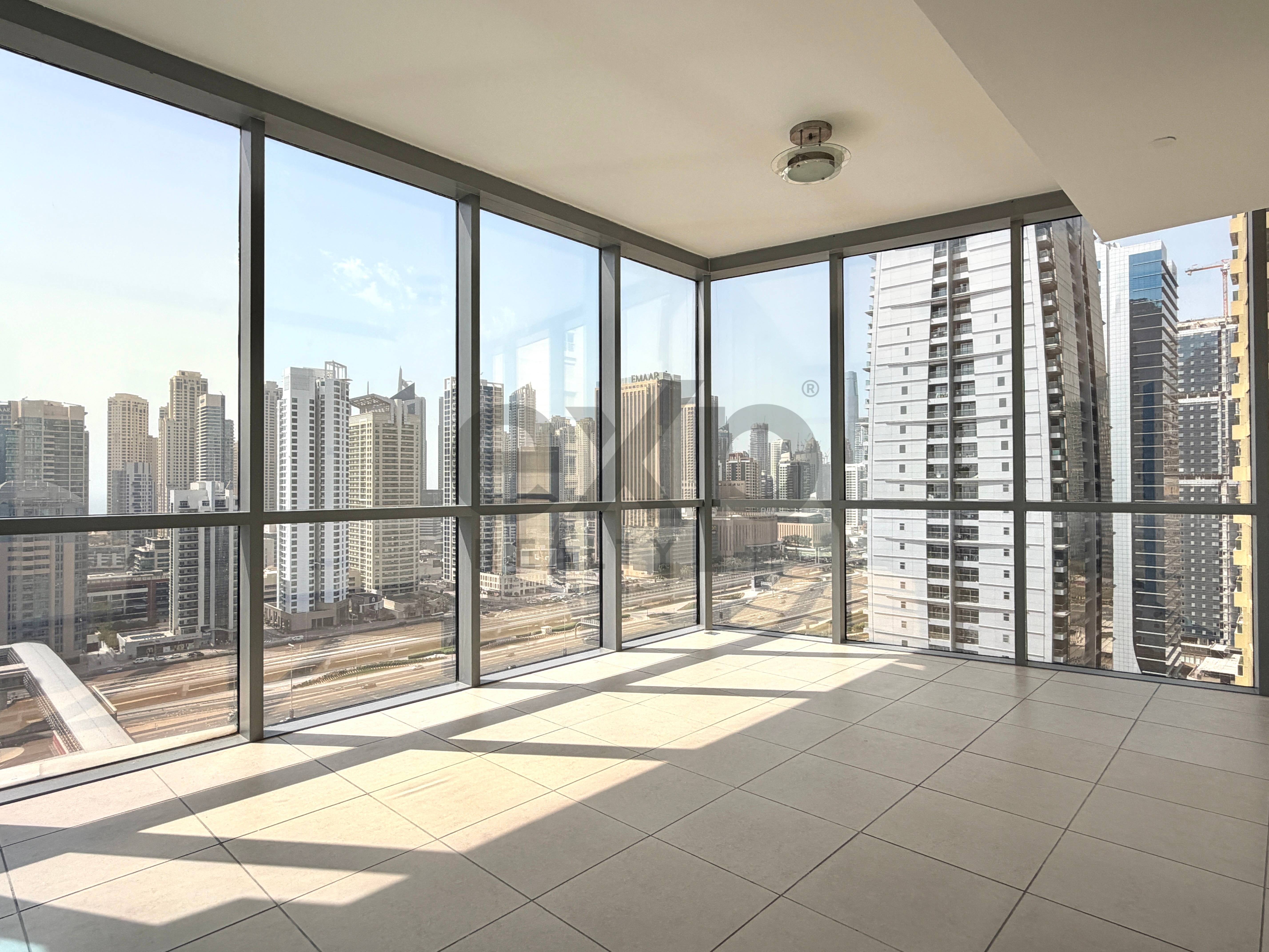 Vacant | Near Metro | Corner Unit