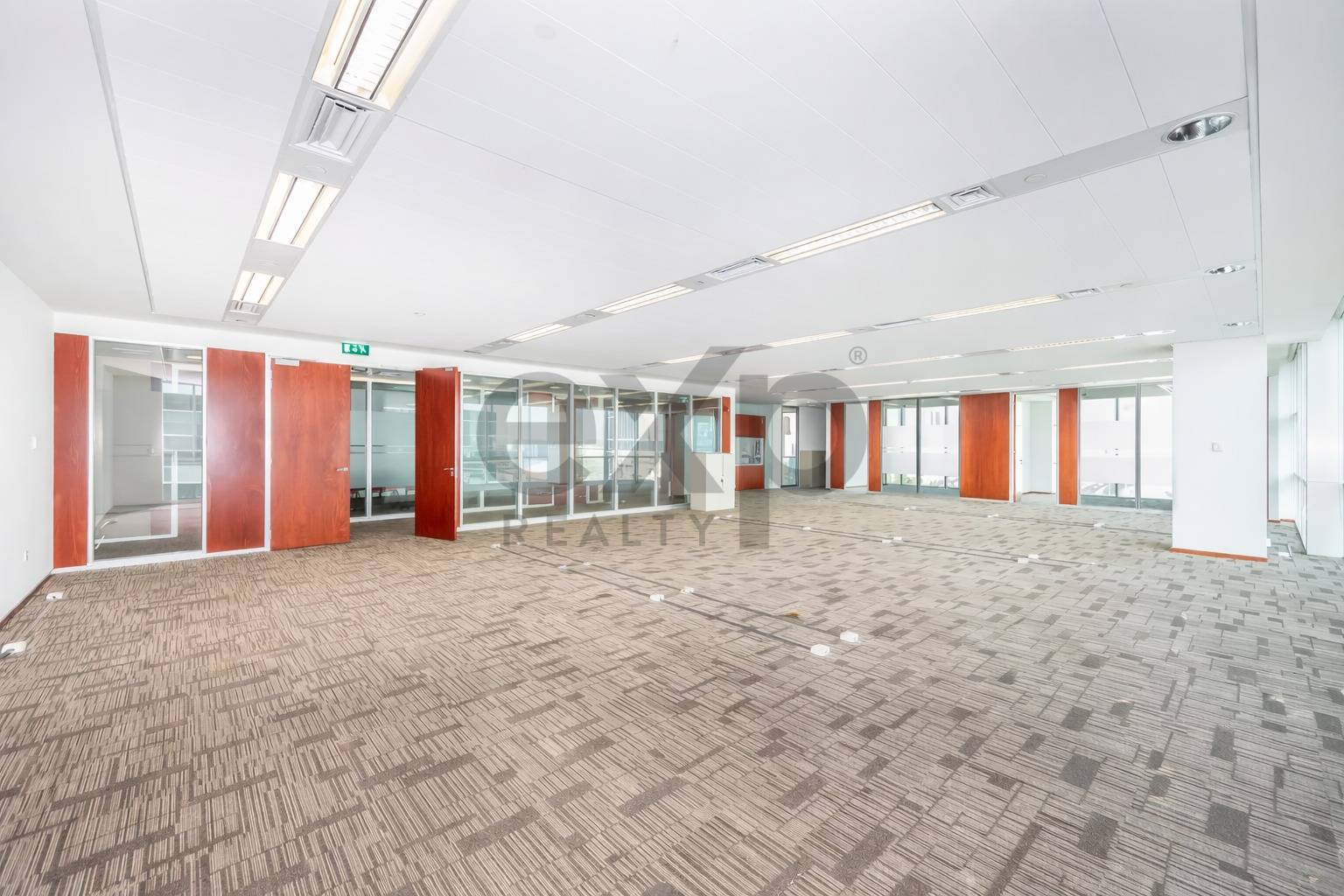 Office for rent in Dubai, Sheikh Zayed Road, Dubai, 1113 ft²