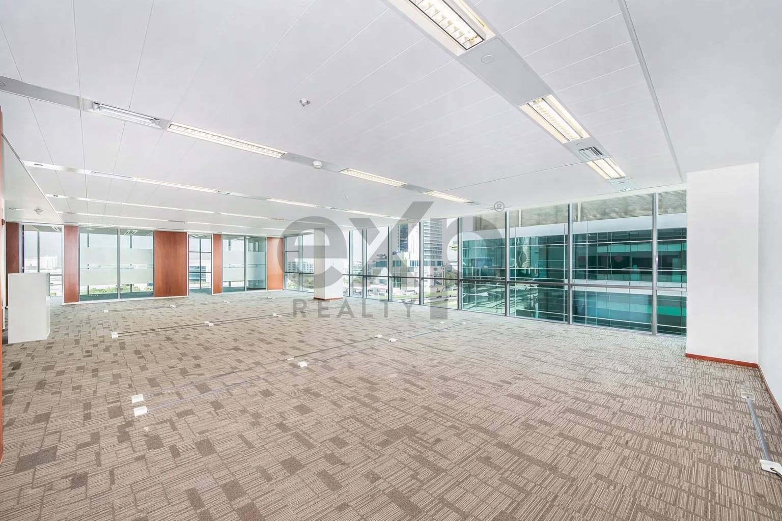Office for rent in Dubai, Sheikh Zayed Road, Dubai, 6889 ft²