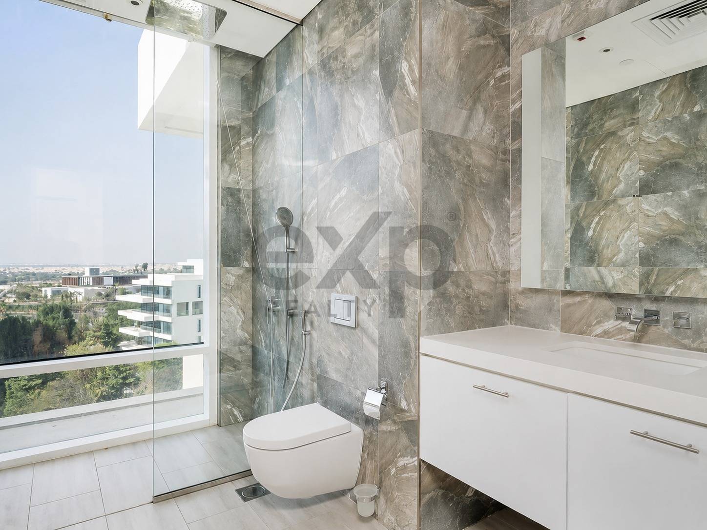 Apartment for rent in Dubai, Al Barari, Dubai, 6211 ft²