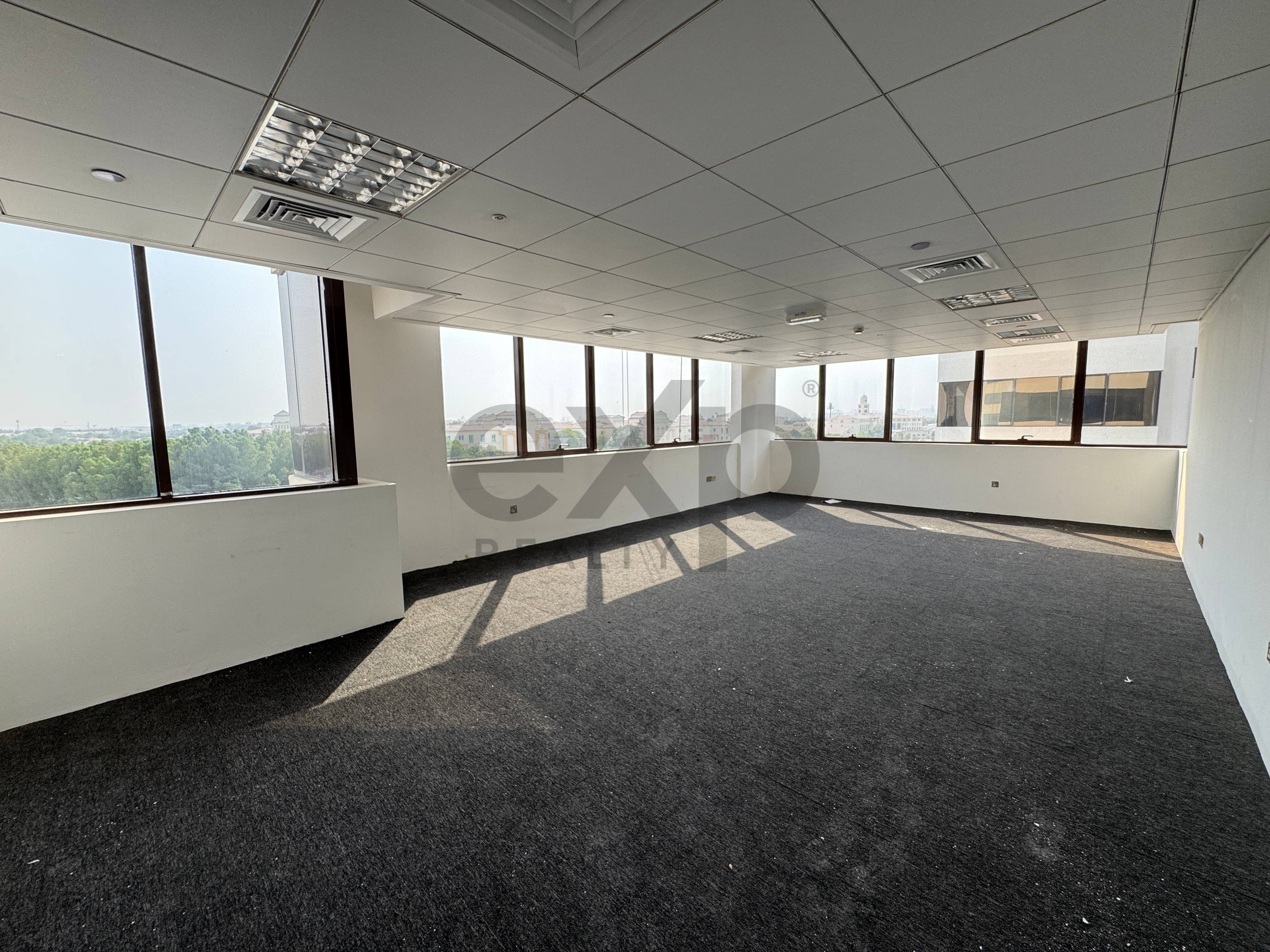 Commercial Floor for rent in Dubai, Dubai Investment Park (DIP), Dubai, 14568 ft²