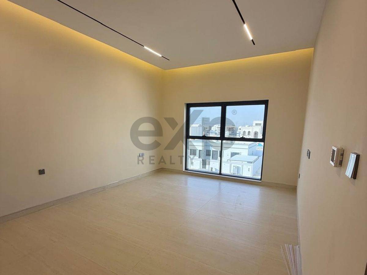 Villa for rent in Dubai, Al Awir, Dubai, 8354 ft²