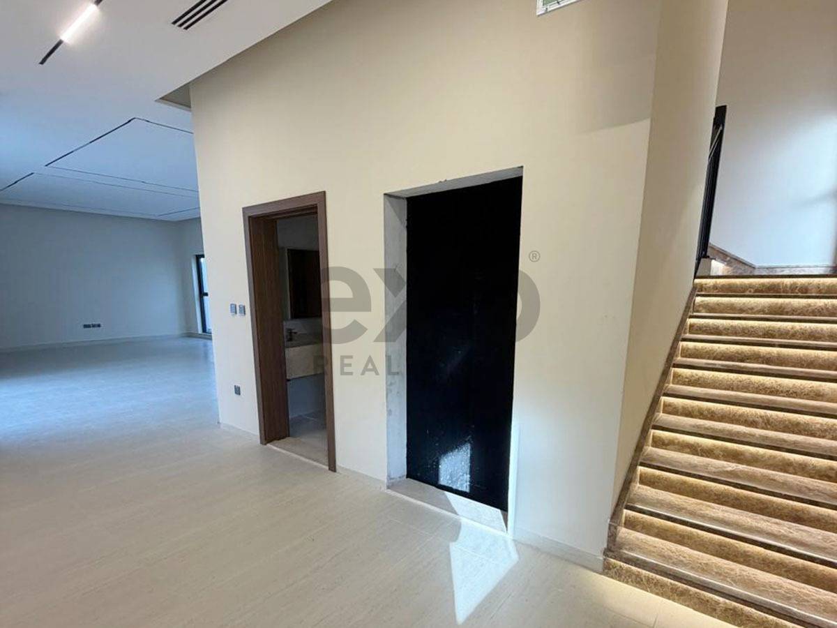 Villa for rent in Dubai, Al Awir, Dubai, 8354 ft²