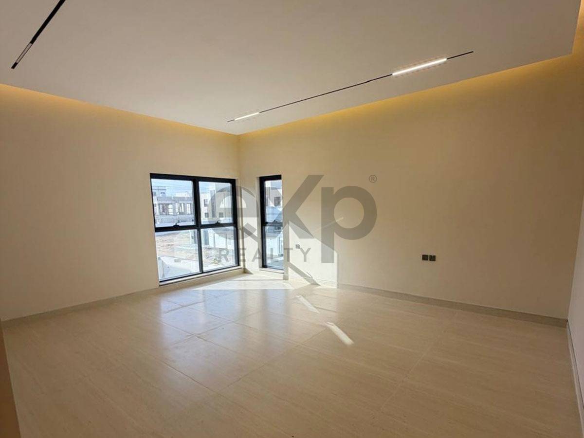Villa for rent in Dubai, Al Awir, Dubai, 8354 ft²