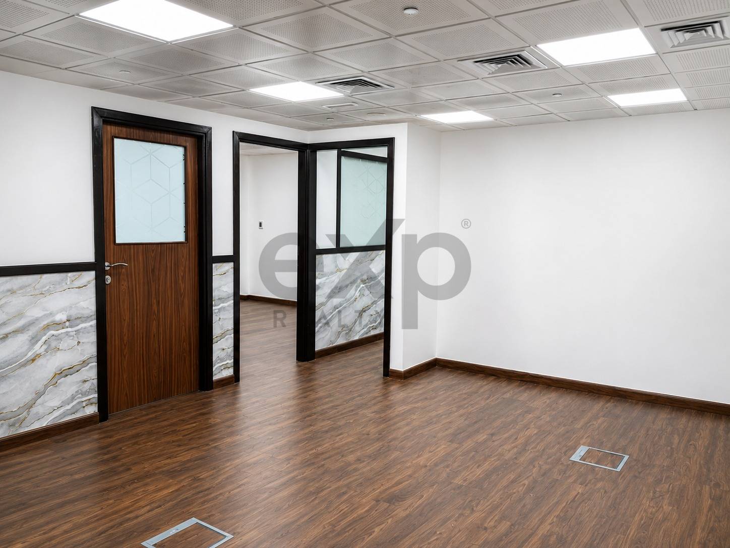 Office for rent in Dubai, Jumeirah Lake Towers (JLT), Dubai, 1150 ft²