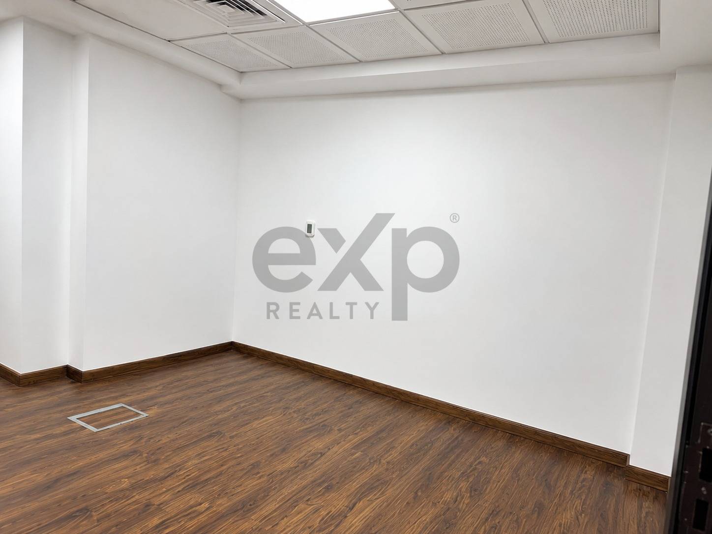 Office for rent in Dubai, Jumeirah Lake Towers (JLT), Dubai, 1150 ft²