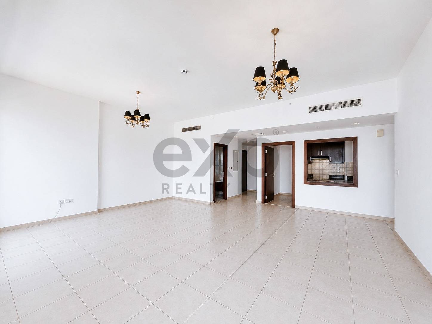 Apartment for rent in Dubai, Business Bay, Dubai, 1427 ft²