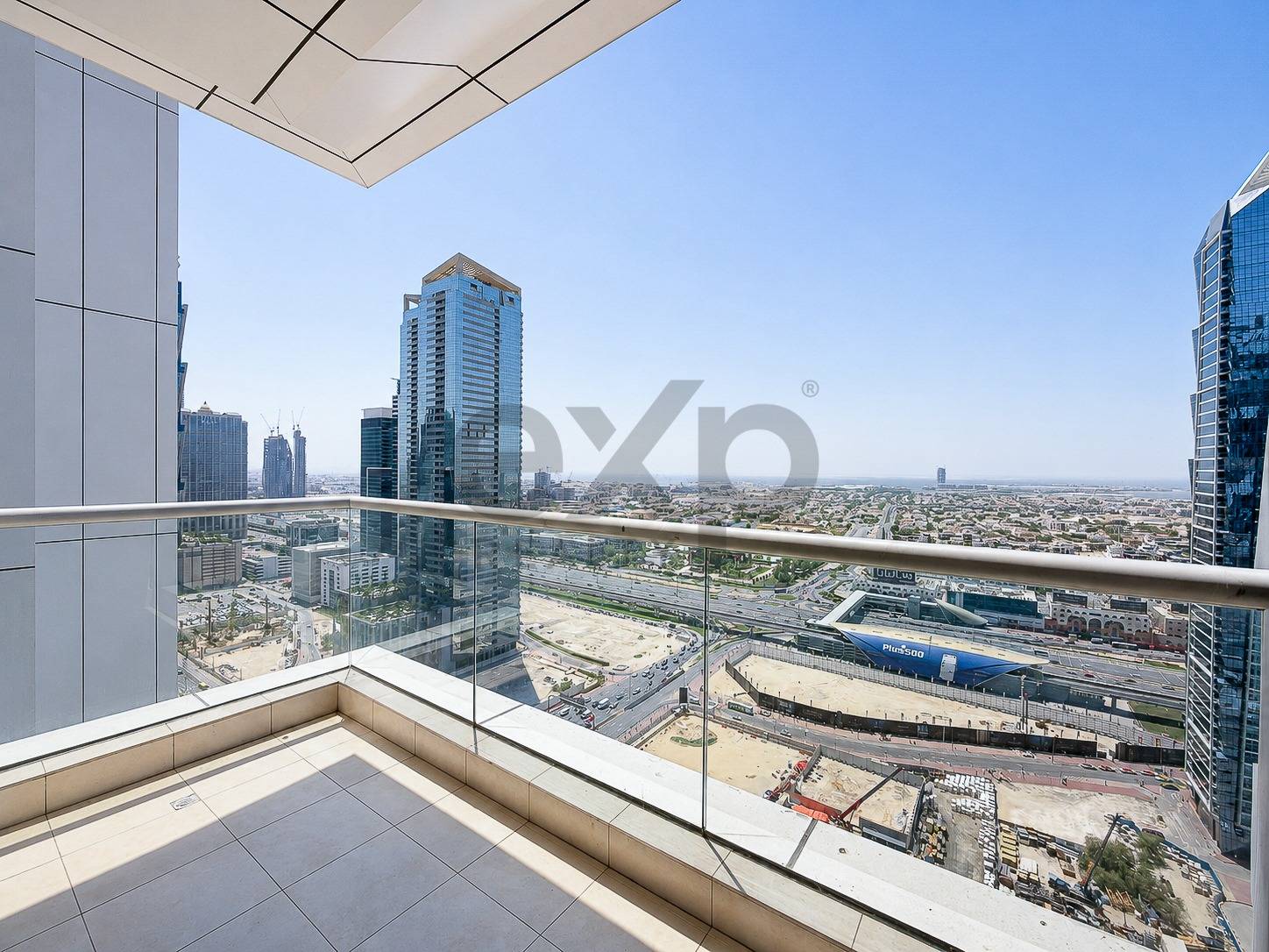 Apartment for rent in Dubai, Business Bay, Dubai, 1427 ft²