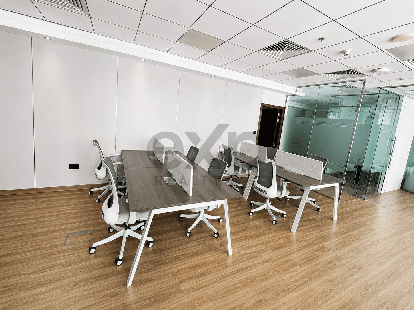 Furnished | Partitioned | Close To Metro