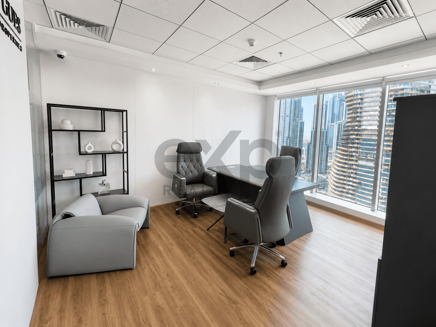 Furnished | Partitioned | Close To Metro