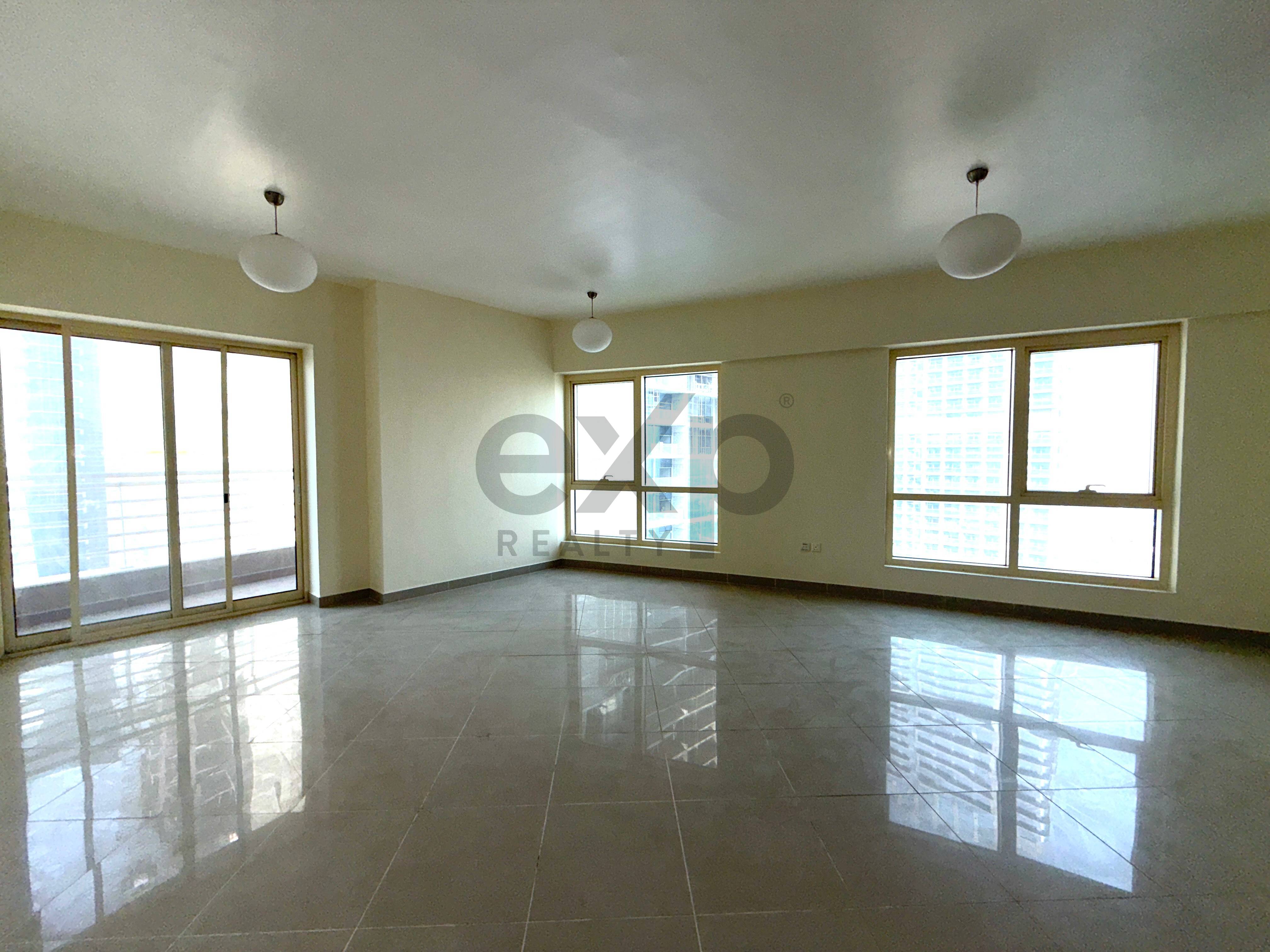 Vacant | Balcony | Unfurnished