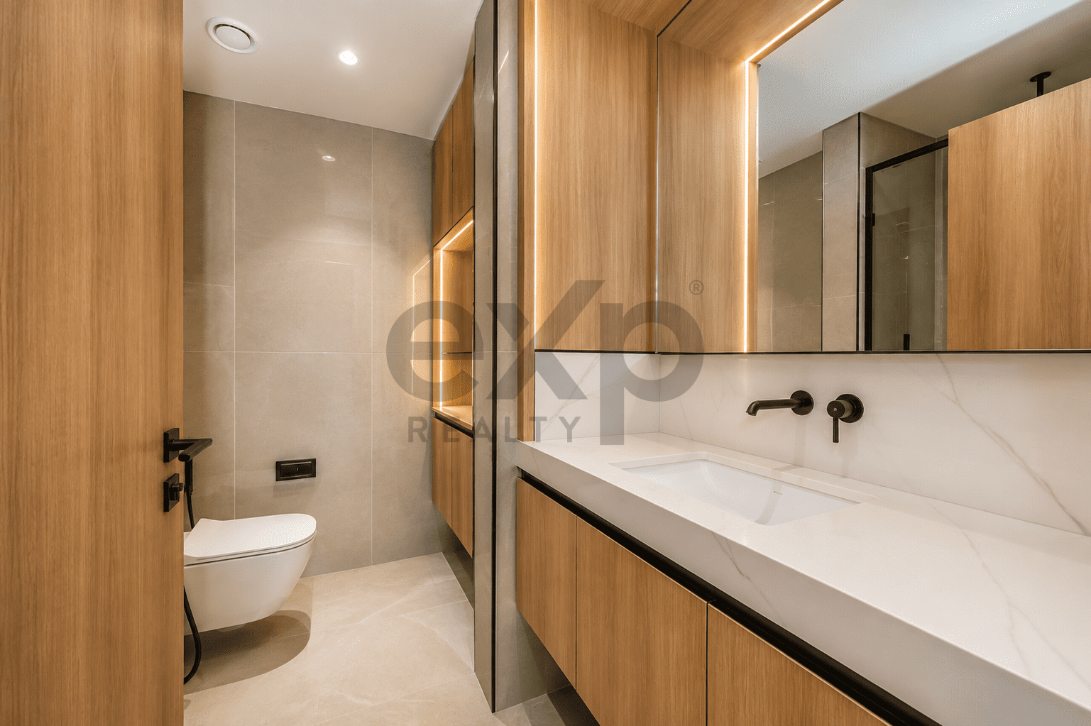 New Handover | Mid Floor | 4 Cheques | Luxurious 