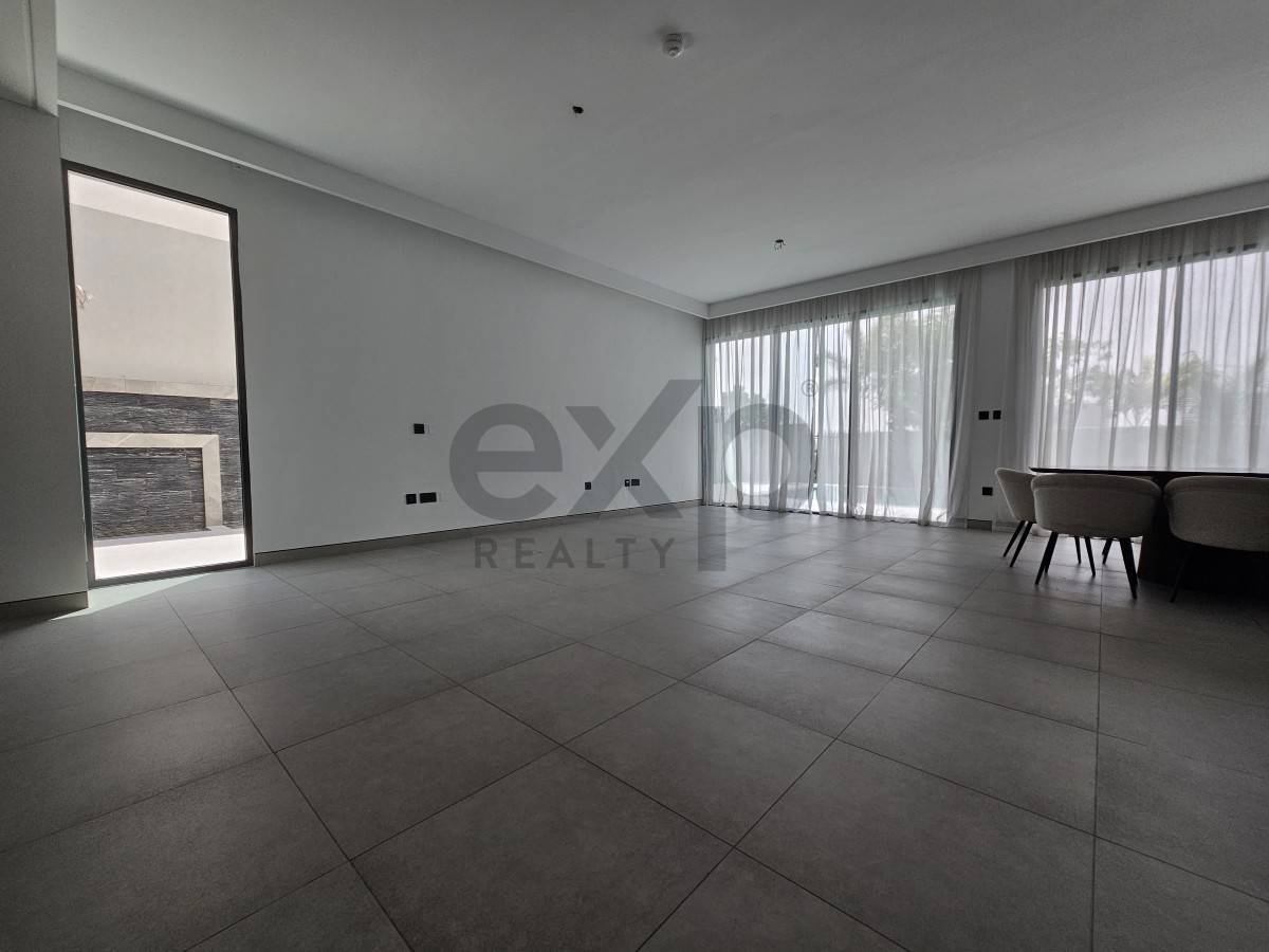Upgraded Corner Villa | 4 Bed | Pool | Harmony 2