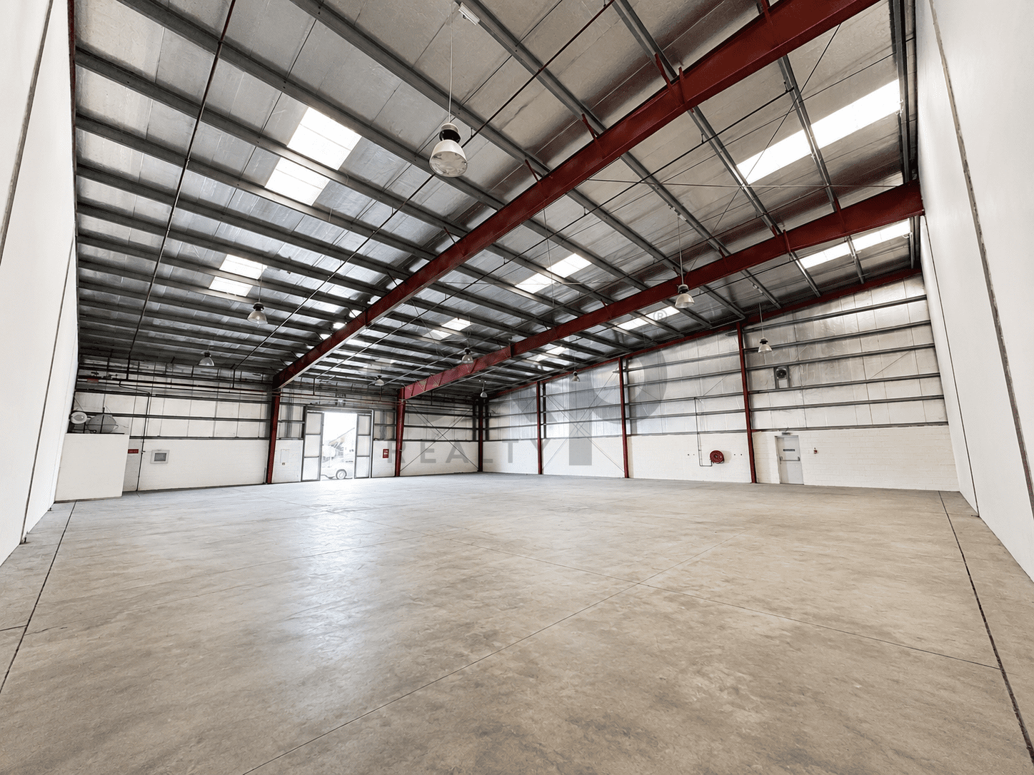 Prime Warehouse for Lease | DIP 2