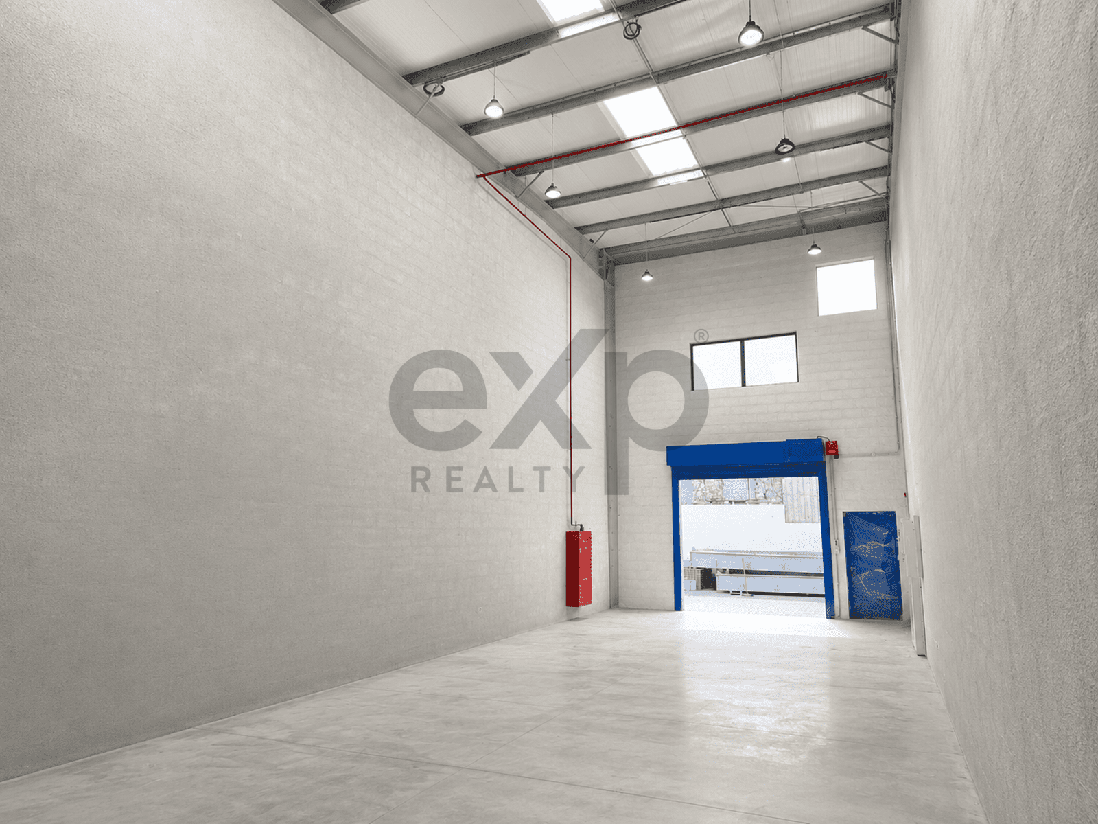 Warehouse for rent in Dubai, Al Qusais, Dubai, 4200 ft²