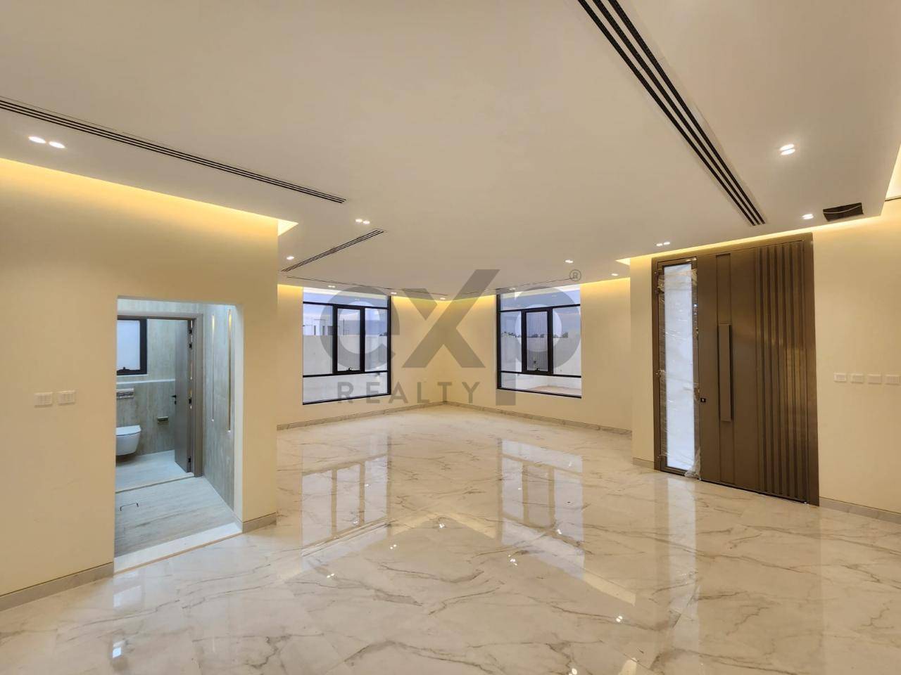 Luxury Villa for Rent | Al Aweer, Dubai