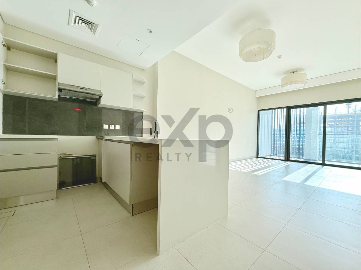 Apartment for rent in Dubai, Business Bay, Dubai, 855 ft²