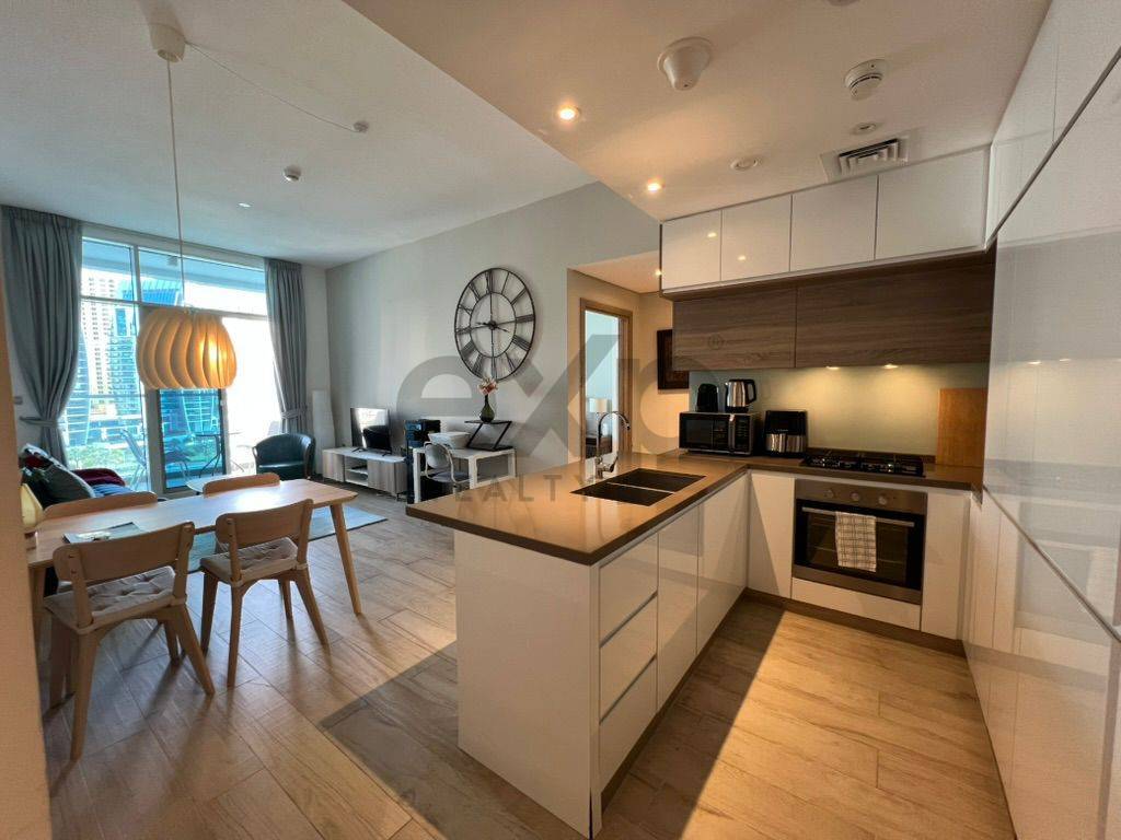 Apartment for rent in Dubai, Dubai Marina, Dubai, 721 ft²