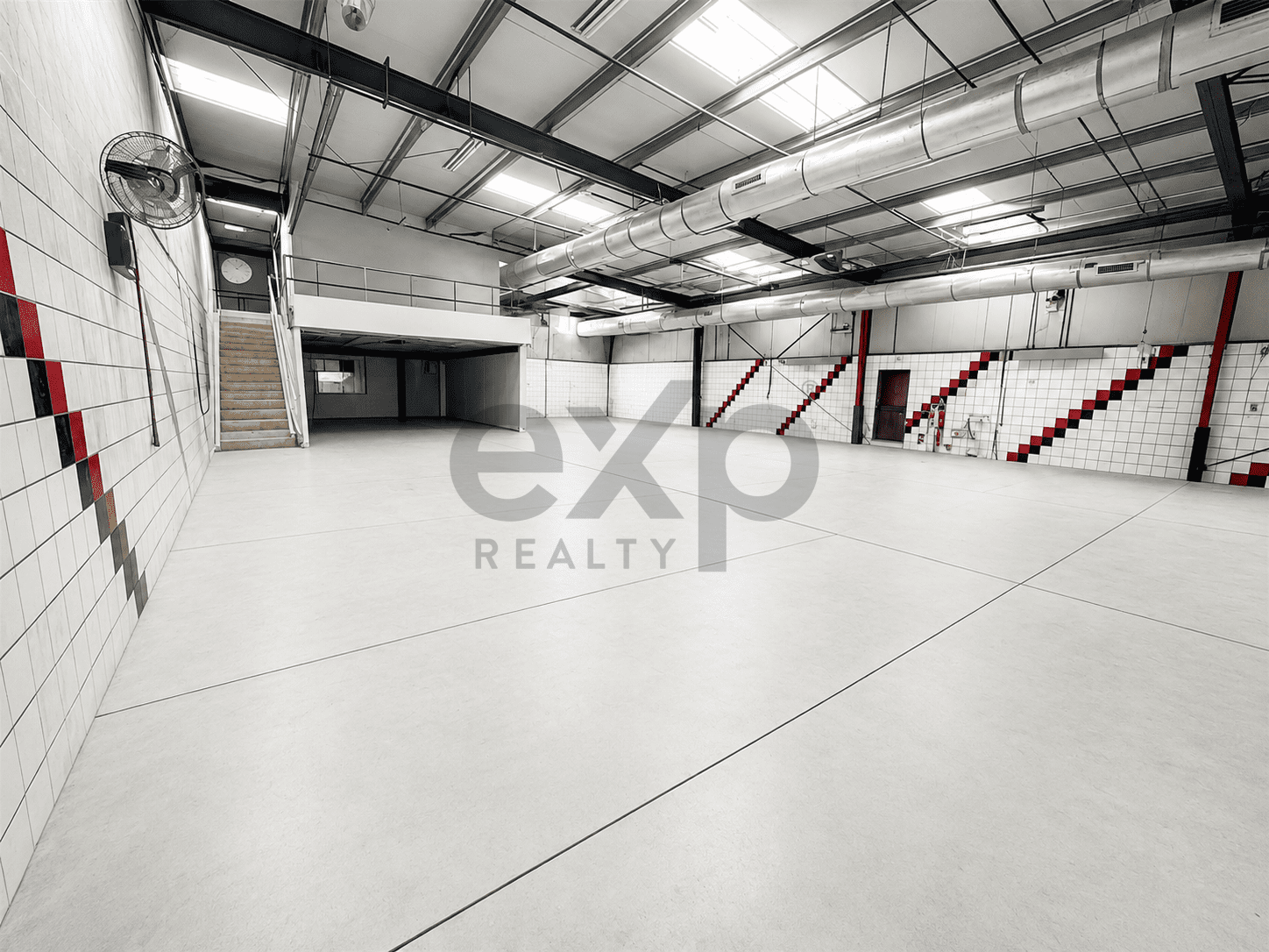 Spacious Warehouse | Al Quoz | Prime Location