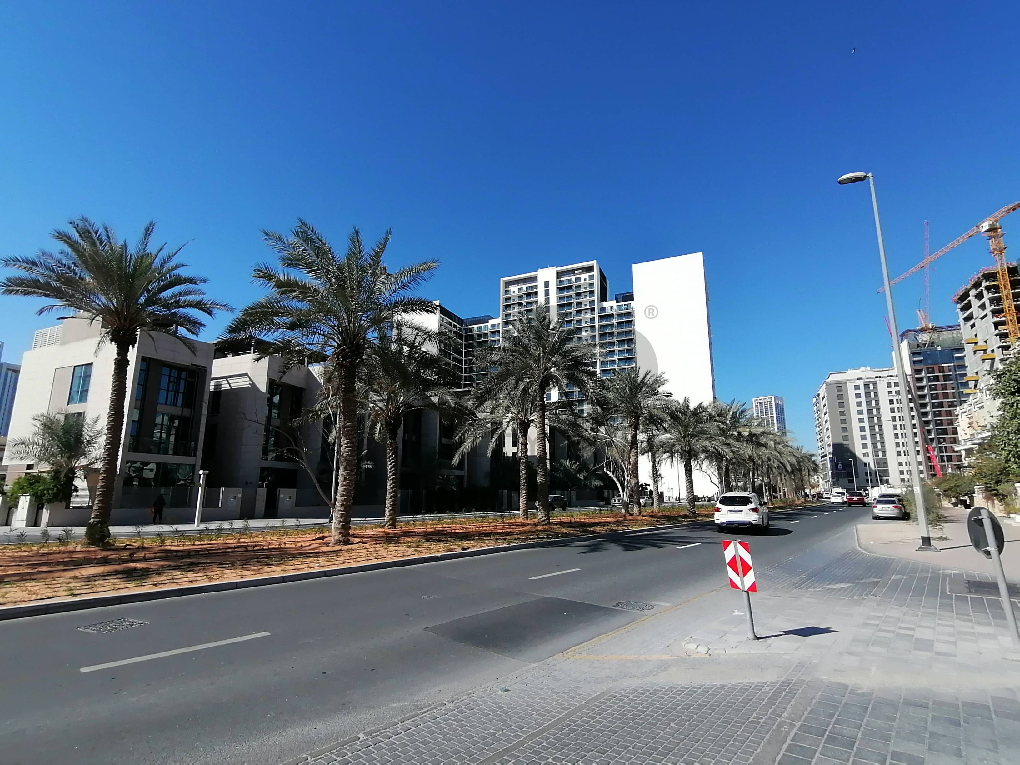 Retail for rent in Dubai, Jumeirah Village Circle (JVC), Dubai, 2734 ft²